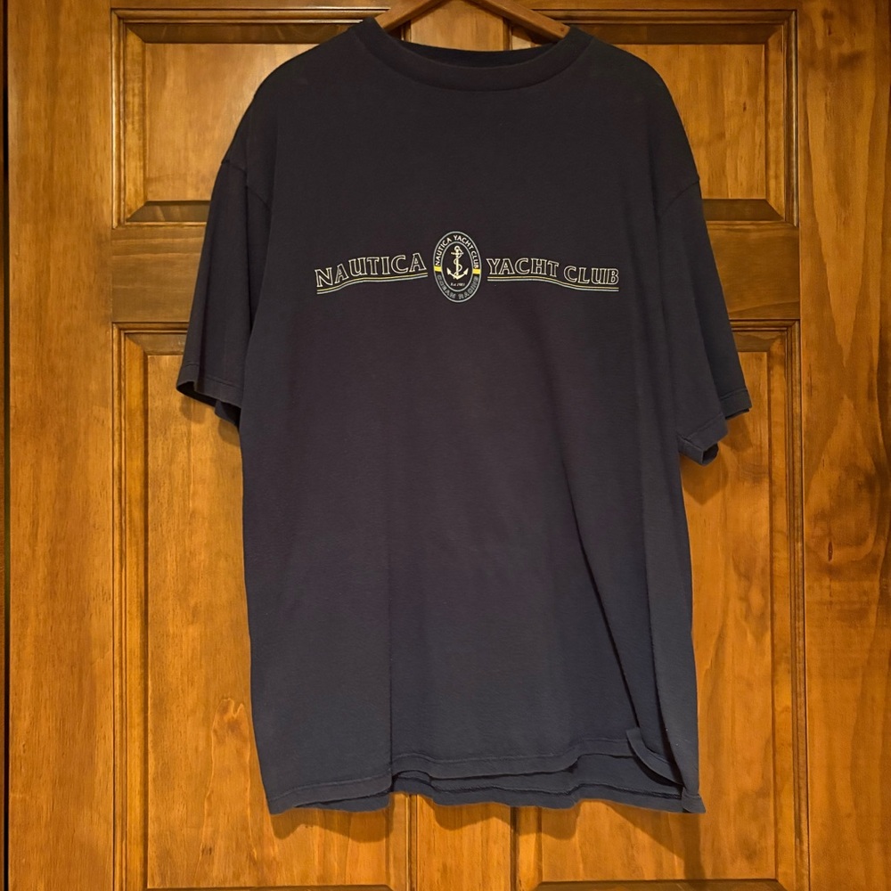 ❤️ Nautica Yacht Club Vintage 100 Percent Cotton Tee Shirt in Navy